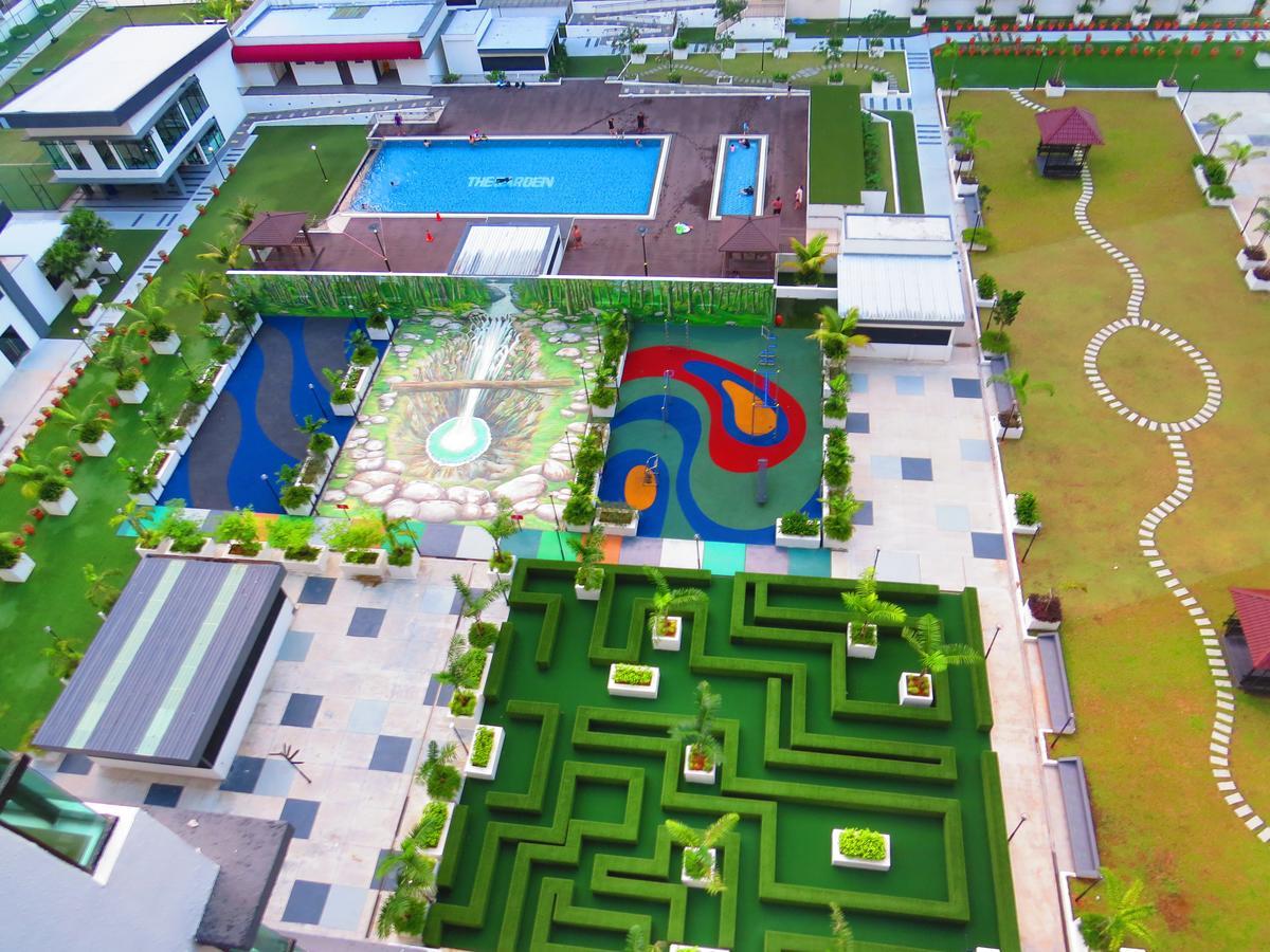 Santorini By J&g Apartment Skudai