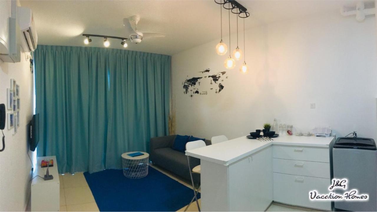 Santorini By J&g Apartment Skudai